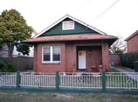 34 - 25 Llyod St.jpg